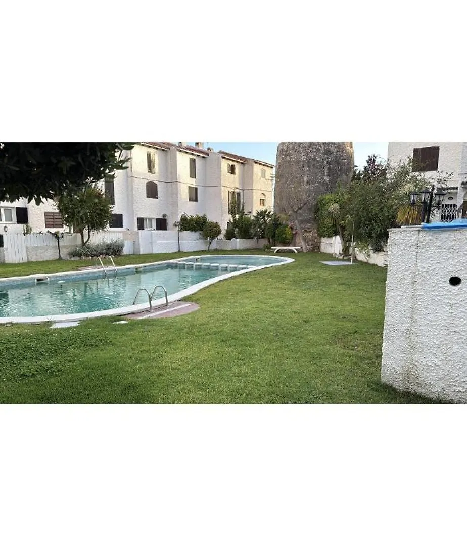 Acogedor Adosado Con Piscina Villa Torredembarra